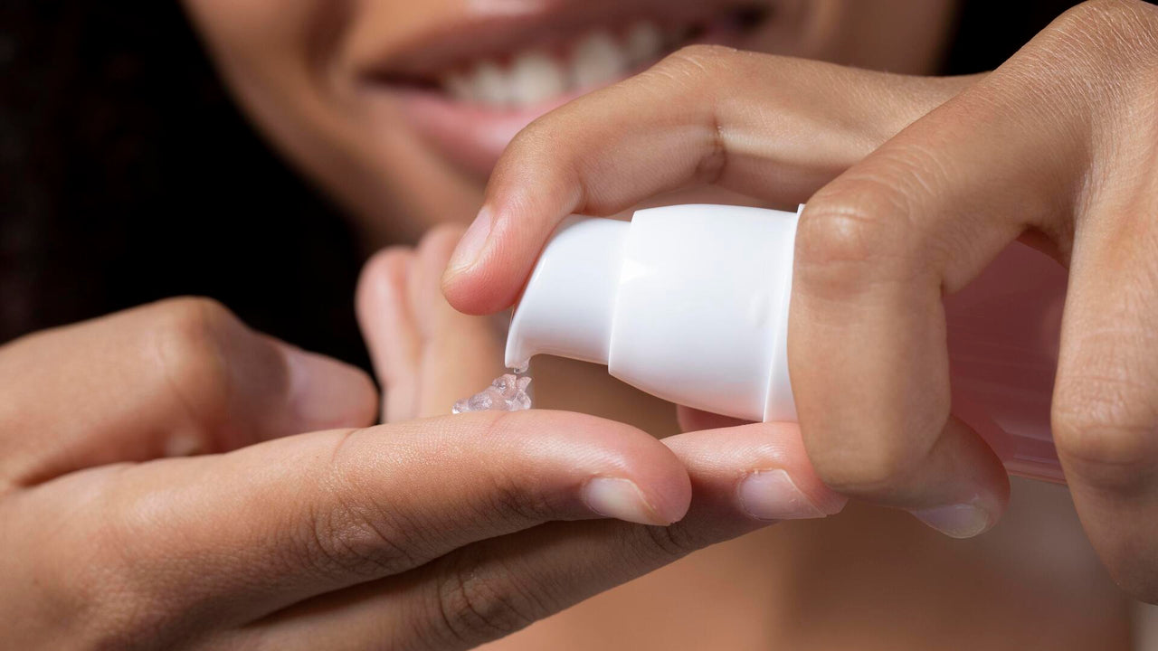 Para que serve o primer na maquiagem e como escolher o ideal