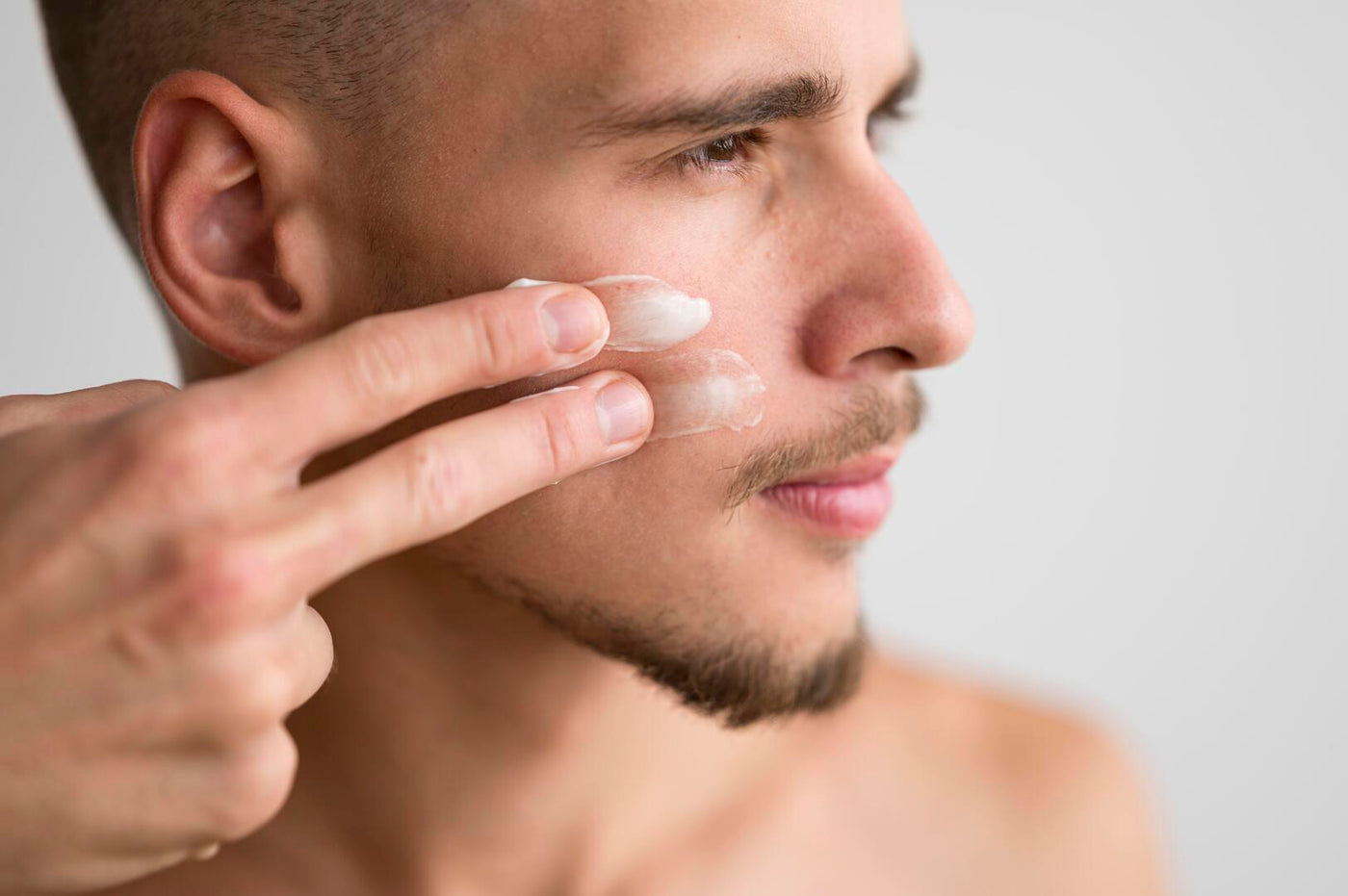 Skincare masculino: tudo para o cuidado com a pele do homem