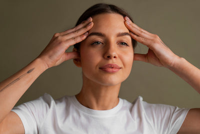 Yoga facial: a técnica que vai te ajudar a rejuvenescer sua pele